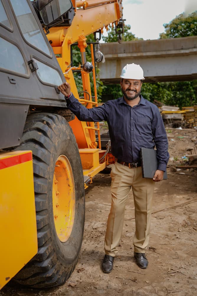 High-Capacity Bucket & Powerful Engine for Maximum Productivity